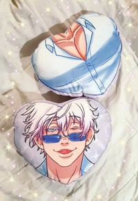 Image 3 of Jujutsu Kaisen Pillows