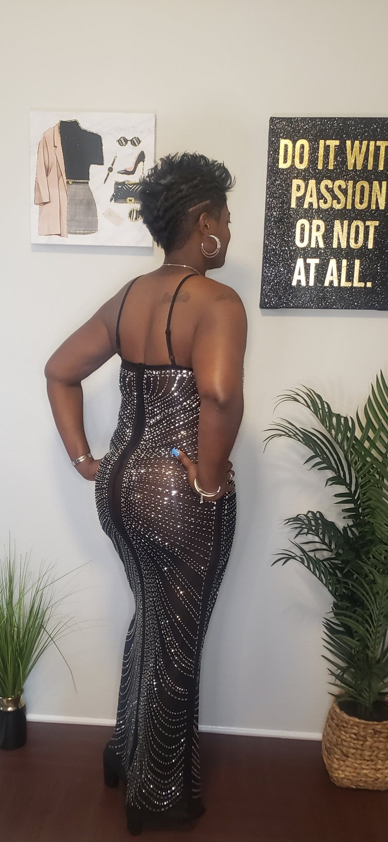 Problem Solver Gown Image 3