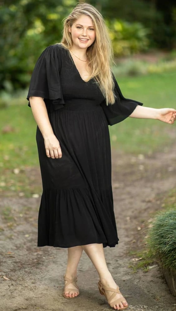 Cleo Short Sleeve Midi Dress. Black. Dani Marie the Label. | natasa Studio Cleo Short Sleeve Midi Dress. Black. Dani Marie the Label. | natasa Studio