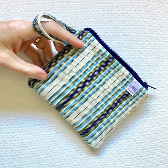 Small Clip on Change Purse Zip Bag Handmade With Vintage 