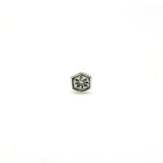 Y親手做的！純銀大麻葉小耳環！  (單隻)- 限量50個！