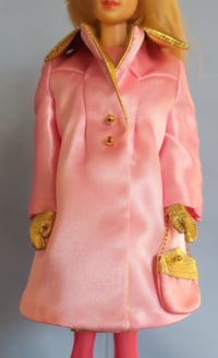 Image 3 of Barbie - "Pink Premiere" Reproduction