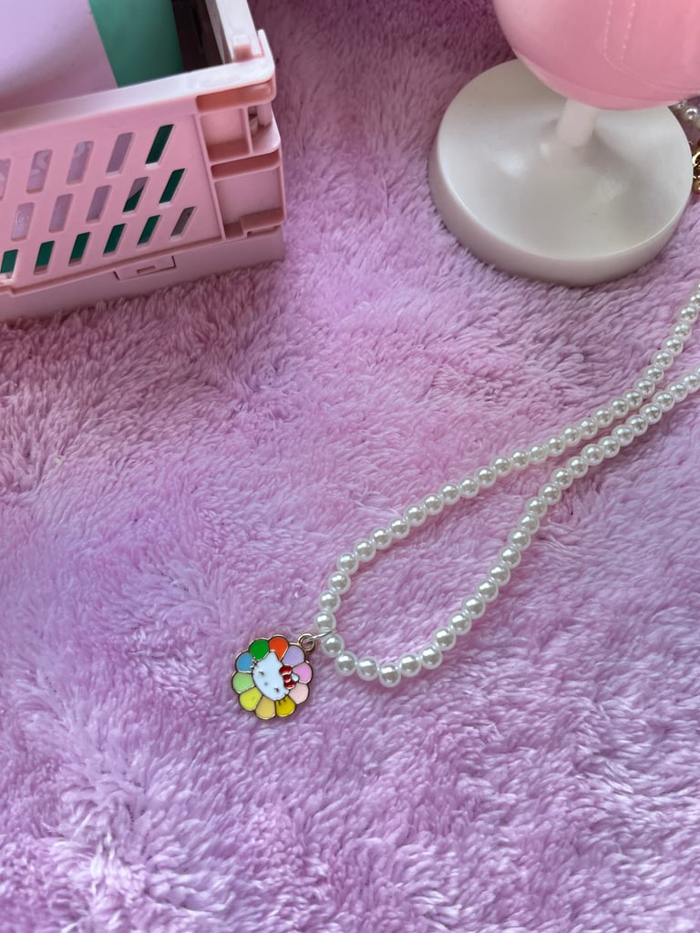 Pearl Necklace with Kitty Flower Image 5