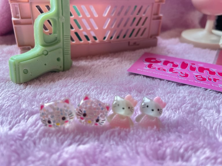 Kawaii and Glitty Kitty Studs - 2 Pack Image 3