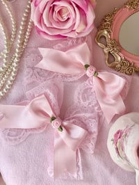 Image 3 of Rose Garden Pink Lace Rosebud Bow