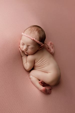 Image of Olivia / Peachy pink