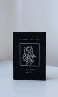 Image 1 of El Libro de la Mala Suerte - Edu Pérez Bohorquez, ilustrado por Roger Olmos.