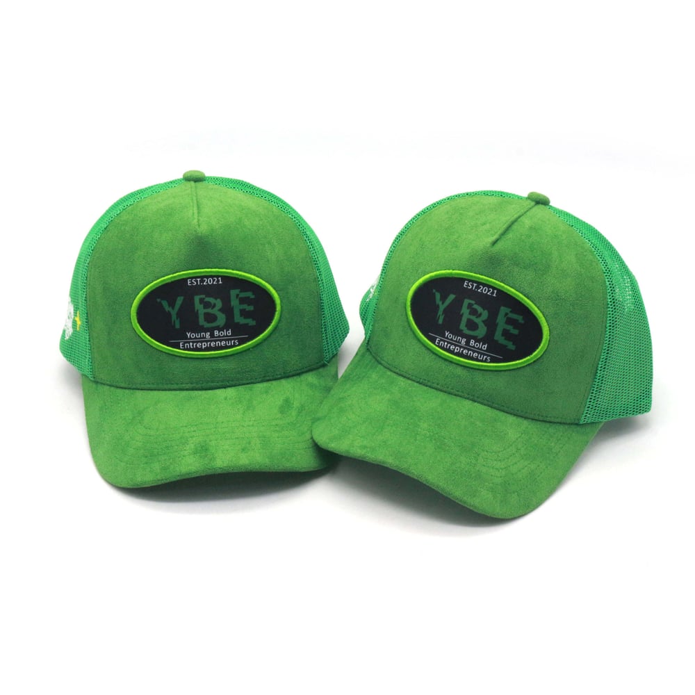 ✨Chase Your Dreams✨  green suede trucker hat