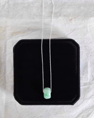 Image of Chrysoprase faceted cut cube x silver chain necklace