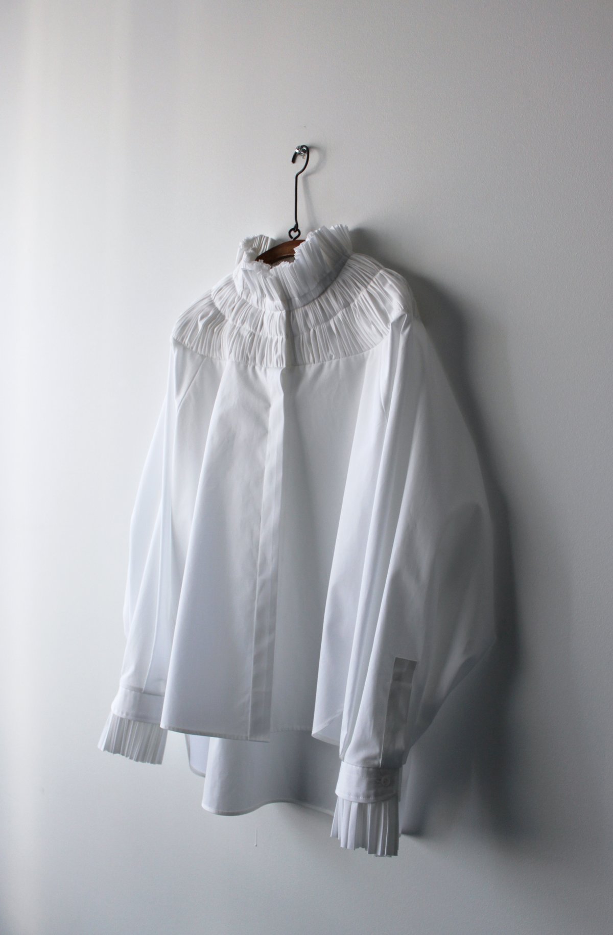 MADE-TO-ORDER Ample cotton shirt with 'Col Fraise'
