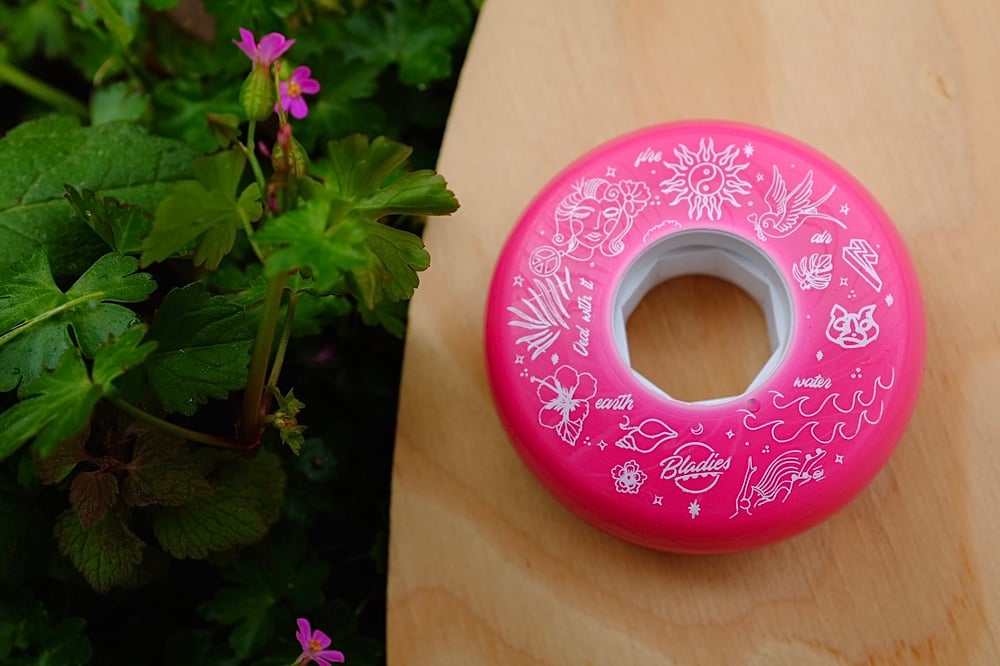 Image of Bladies Wheel 59mm/90a
