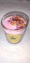 Lily Candle  W/ Wooden Wick
