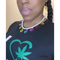 Image 3 of Canna Pearl Necklace 