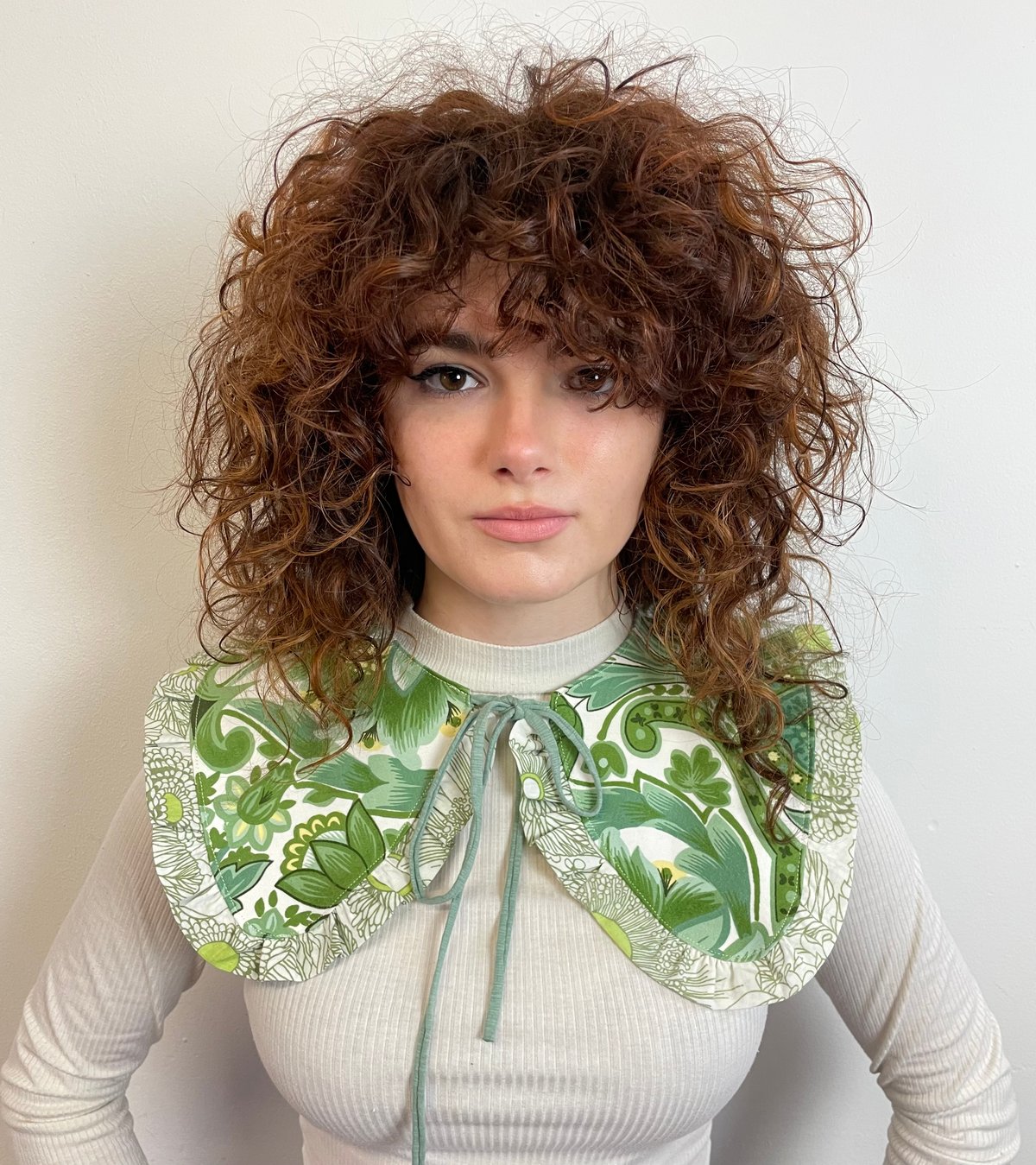 Image of Vintage Reversible Round Collar with Frill : Green
