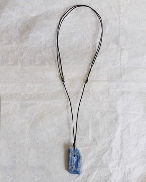 Image of Rough Blue Kyanite slide necklace no.1