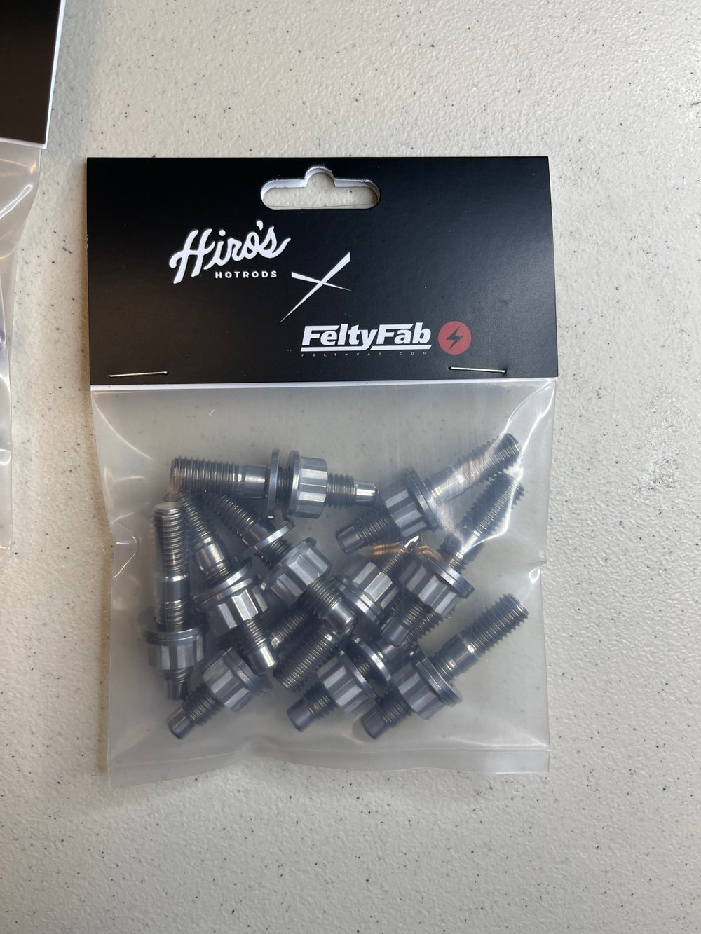 Titanium Manifold Stud kit ( B, D, F, H, J series compatible)