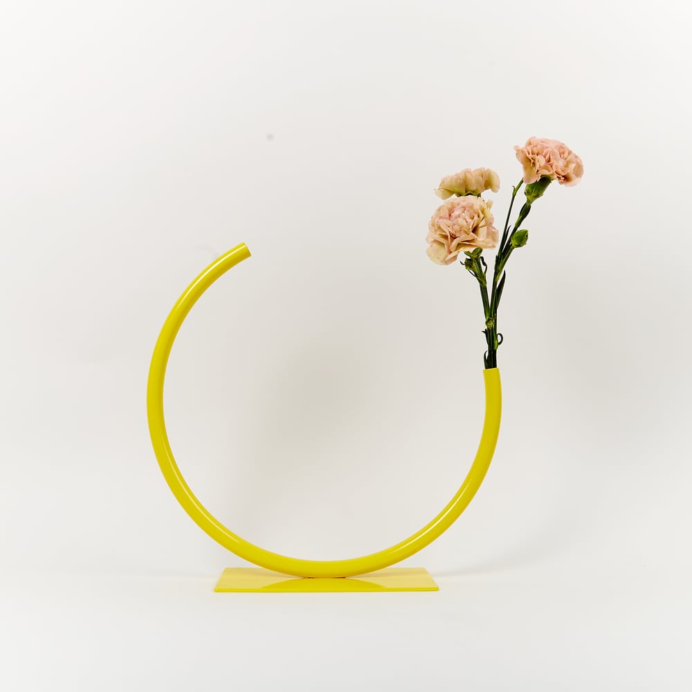 Image of Edging Over Vase, Medium - Yellow