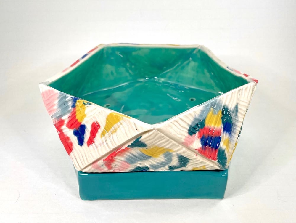 Image of Wide pentagonal planter with matching saucer