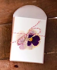Pressed Botanical Gift Enclosures & Cards