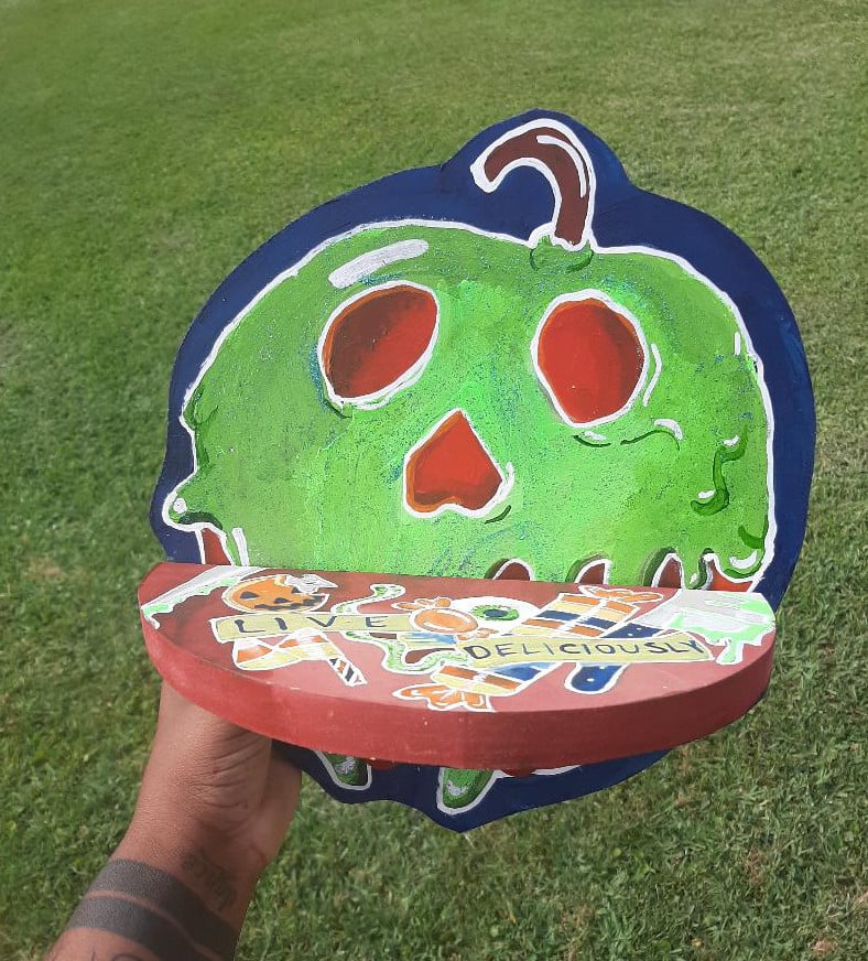 Image of Poison Apple shelf (Dark) 