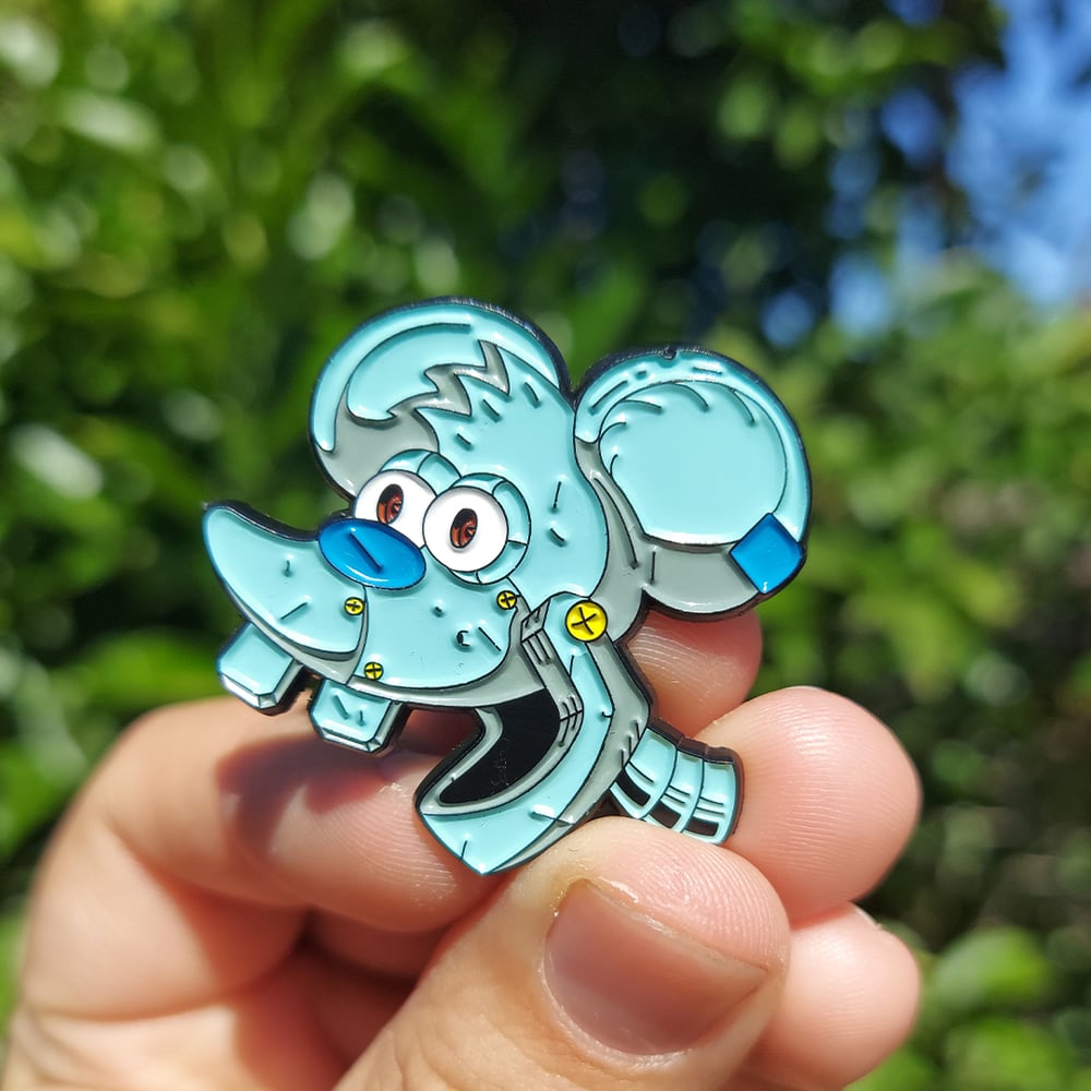 Simpson Robot Itchy Enamel Pin