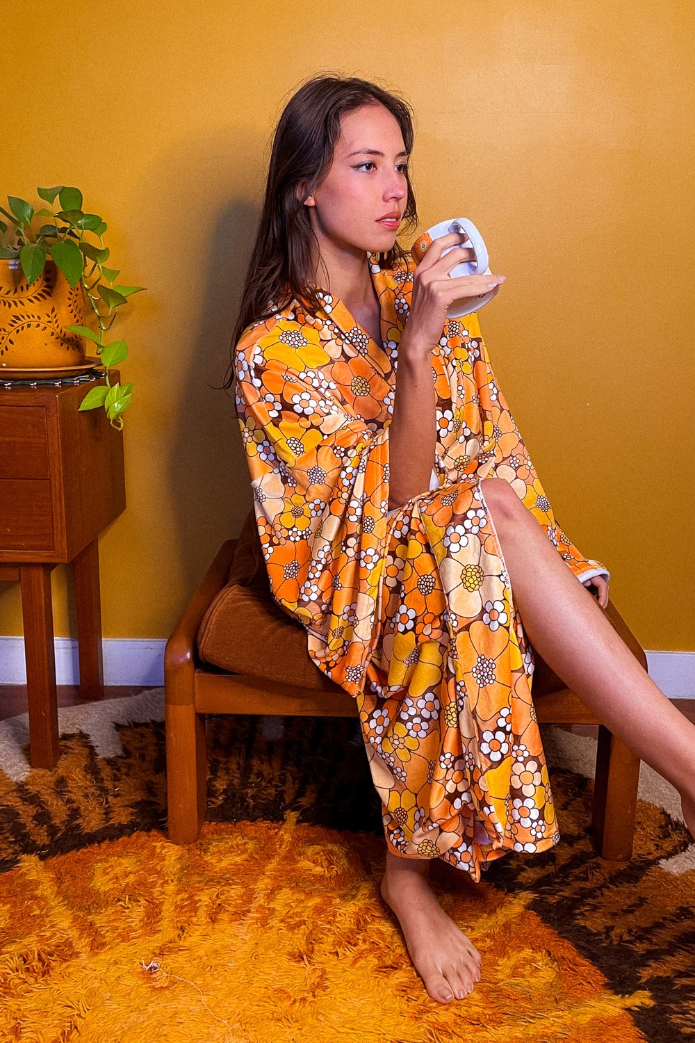 Velvet Dreams Robe in the Spring Fling print (Orange)