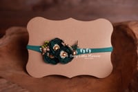 Christmas headband three flowers green