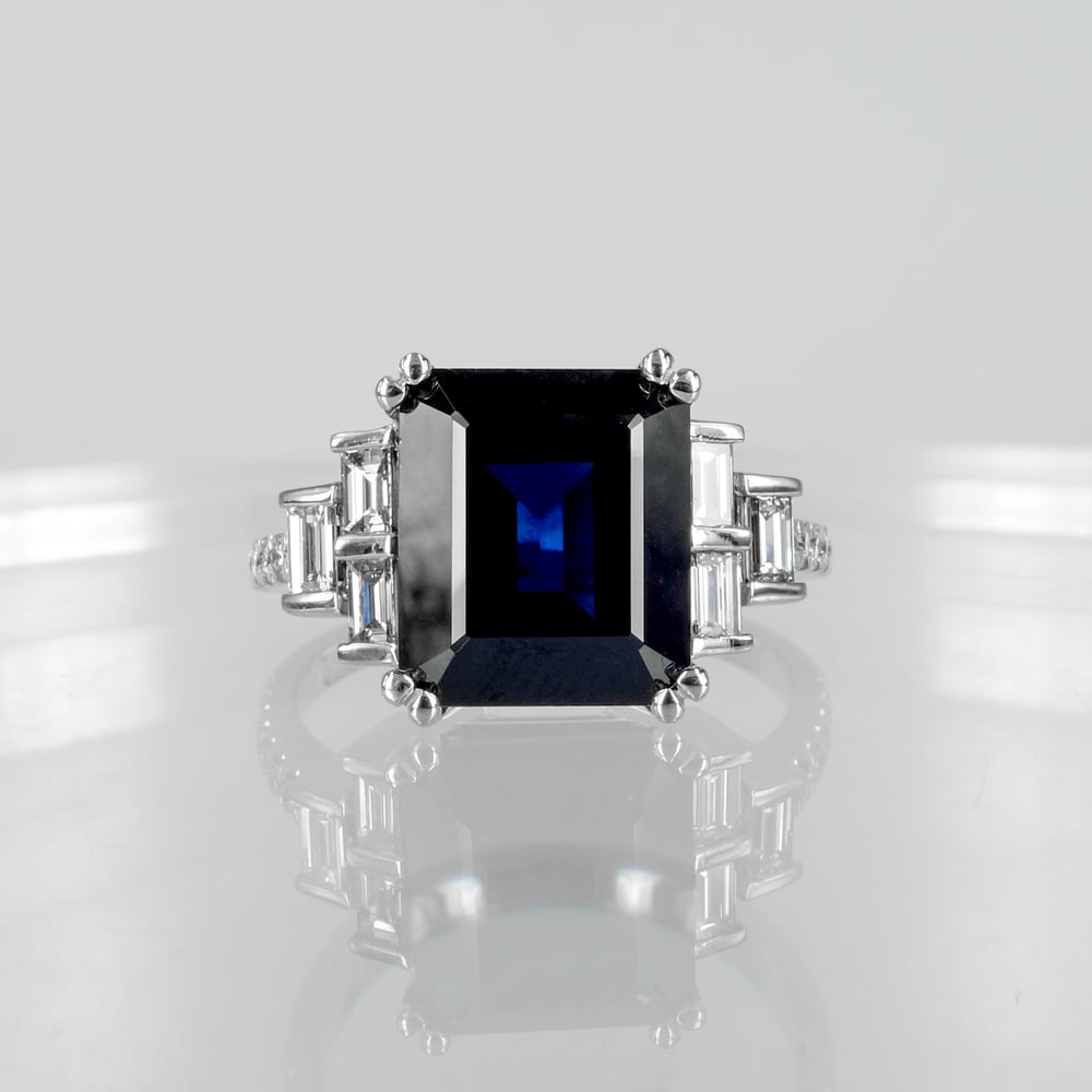 Image of Stunning, handmade, large Australian Sapphire cocktail ring. Pj5906