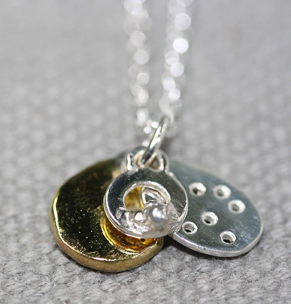 Silver tag pendant necklace