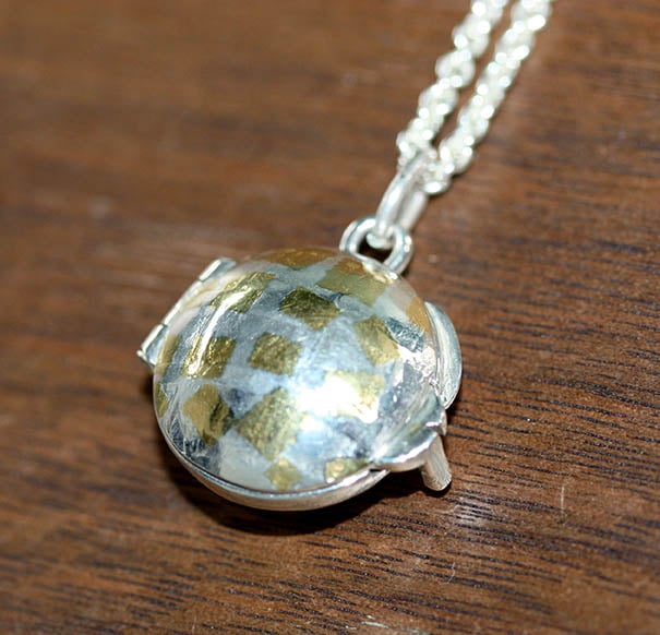 One off Lockets