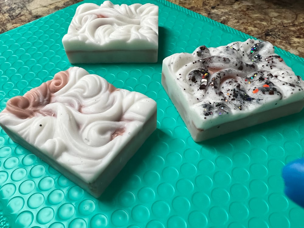 Image of Swirl Bars