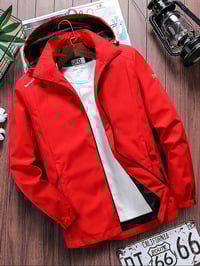 Cazadora con capucha