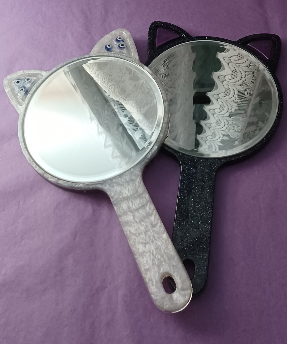 Image of Hand mirrors