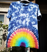 Navy skies rainbow T ages 3-16 years