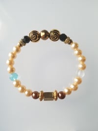 Image 1 of Strobe light flower