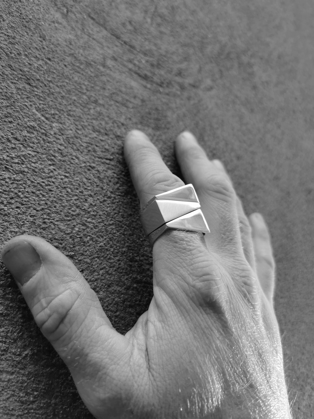 STERLING SILVER BRUTALIST STACKER 