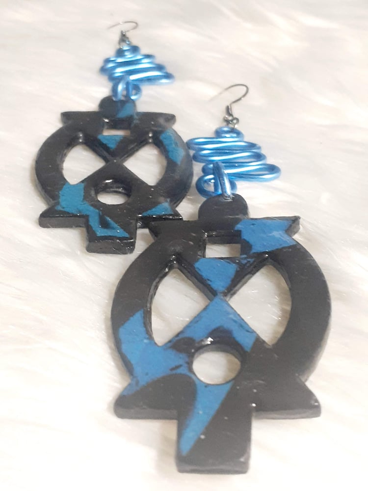 Image of Boa Me Na Me MMoa Wo, West African Symbol, Melanin Love, Trendy Blue Wired, Dangling  earrings