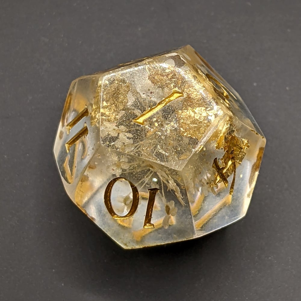 Image of Gilded Flora - 7 pieces