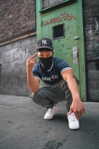 Image 2 of “STAY CRAZY” JERSEY NAVY BLUE
