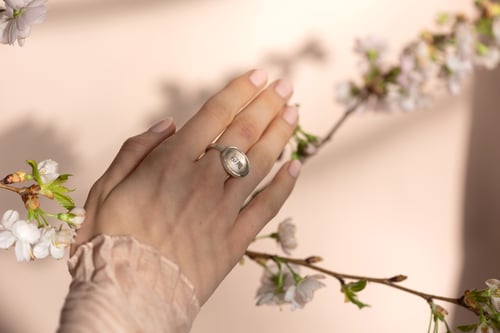 Image of "Wind whispering in sakura blossoms.." silver ring with rose quartz · 桜風 ·