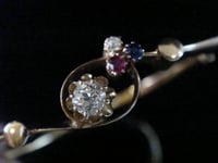 Image 1 of Edwardian 15ct yellow gold old cut diamond 3 leaf clover trefoil sapphire ruby bangle