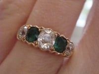 Image 5 of VICTORIAN 18CT YELLOW GOLD NATURAL EMERALD & OLD CUT DIAMOND 5 STONE BOAT RING