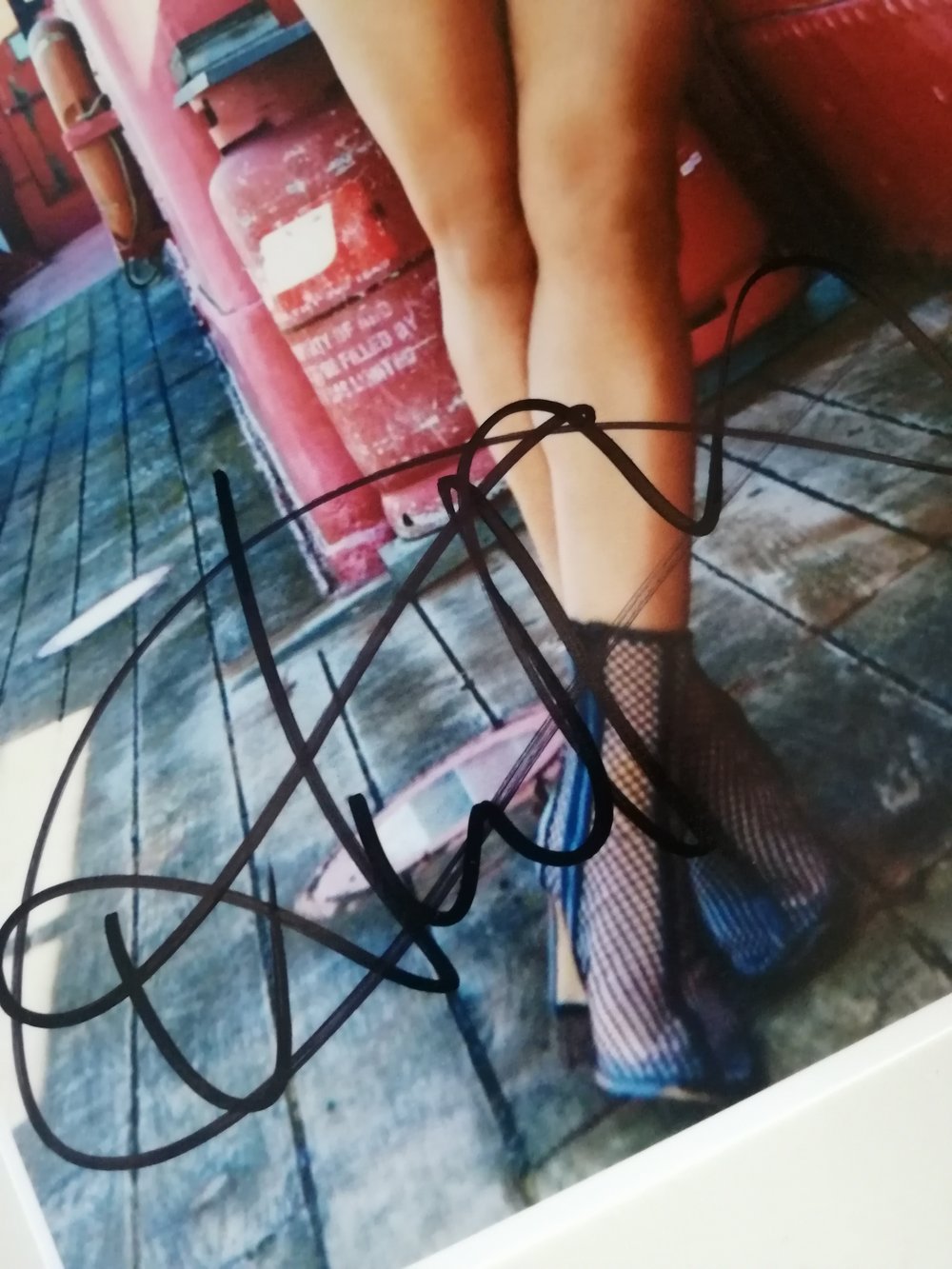 Alex Scott Signed Glamour 10x8 photo