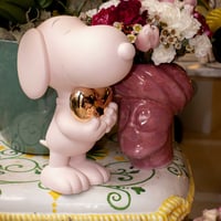 Image 2 of SNOOPY HEART PINK & ROSE GOLD- 27 CM