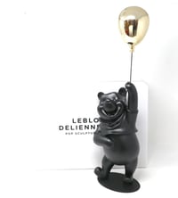 Image 5 of WINNIE THE POOH BICOLOR MATT BLACK GOLD 52 CM