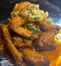 Wings & Mac 