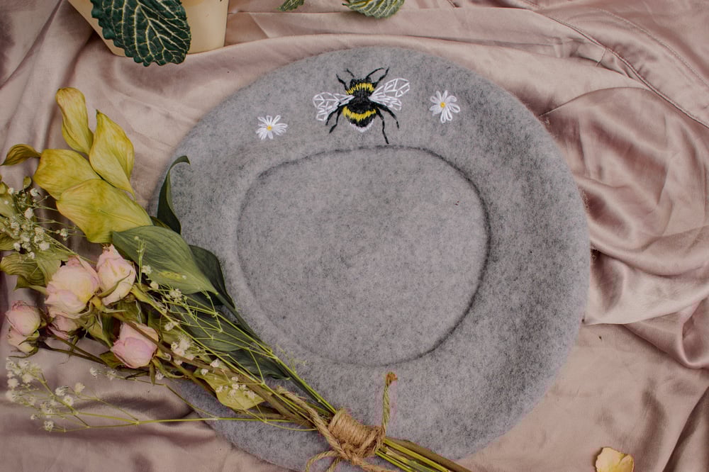 Image of Bee Beret