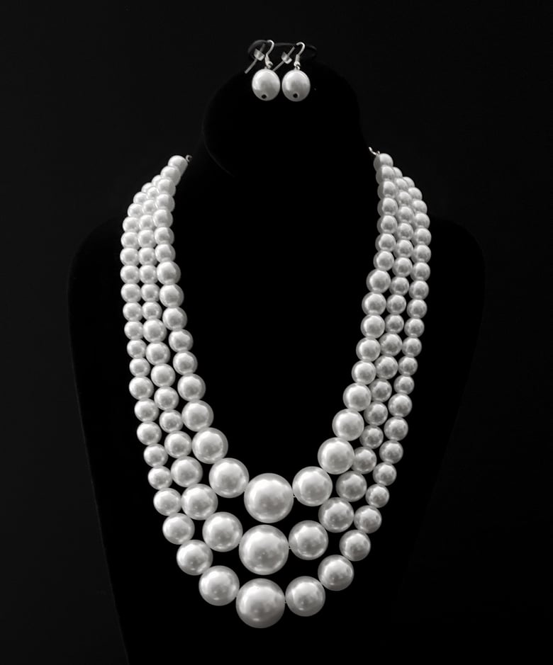 Image of White Triple Strand Pearl Necklace Set 