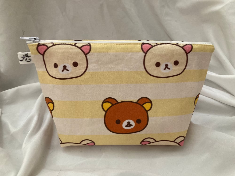 Image of Kawaii Bear Zipper Pouch
