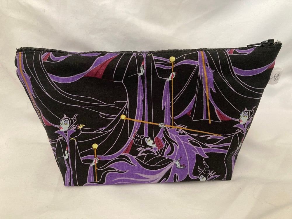 Image of Sorceress Zipper Pouch